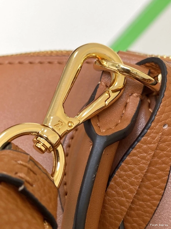 First bag ru MM IT VUITTON LOUIS LOCK 0731